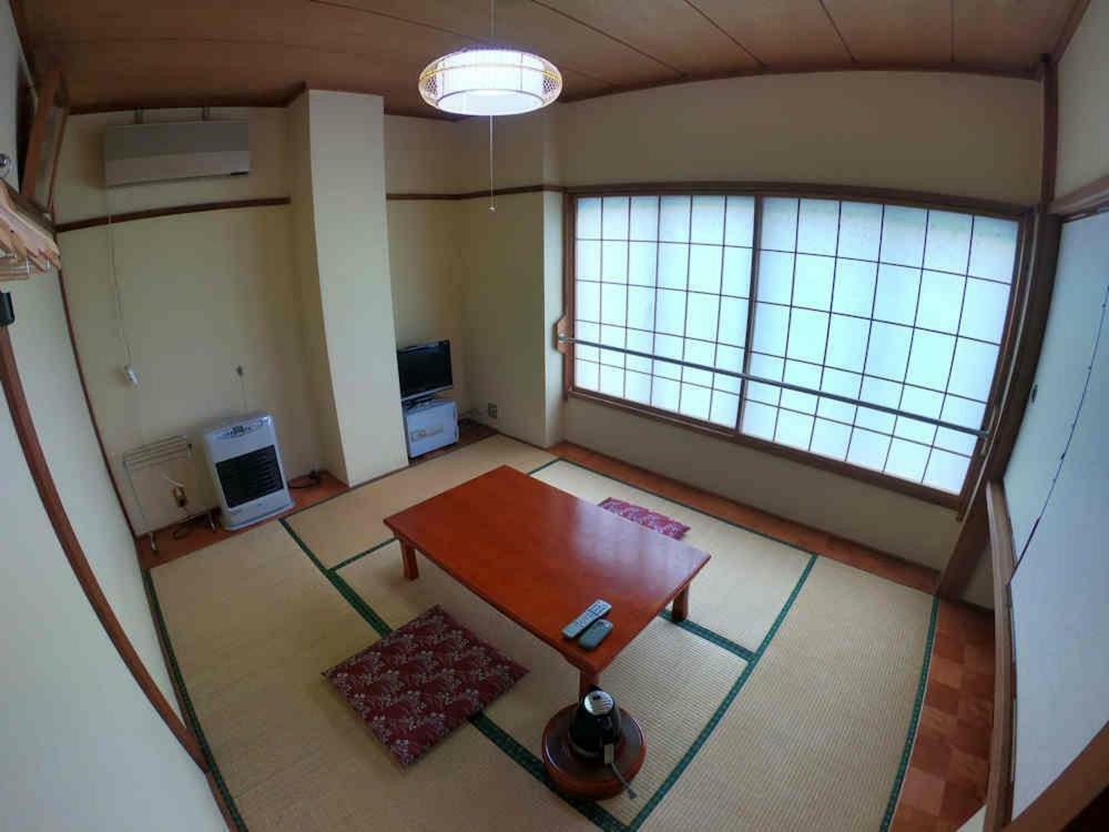 汤泽町 汤泽滑雪宾馆酒店 外观 照片